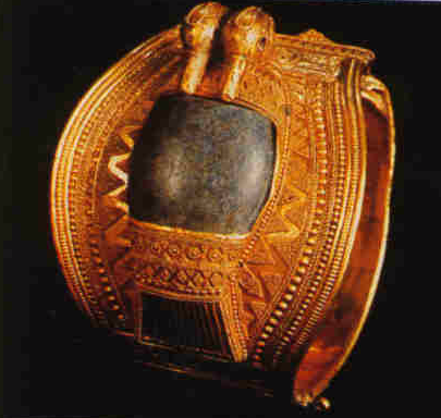 Bracelet de Ramsès II en or