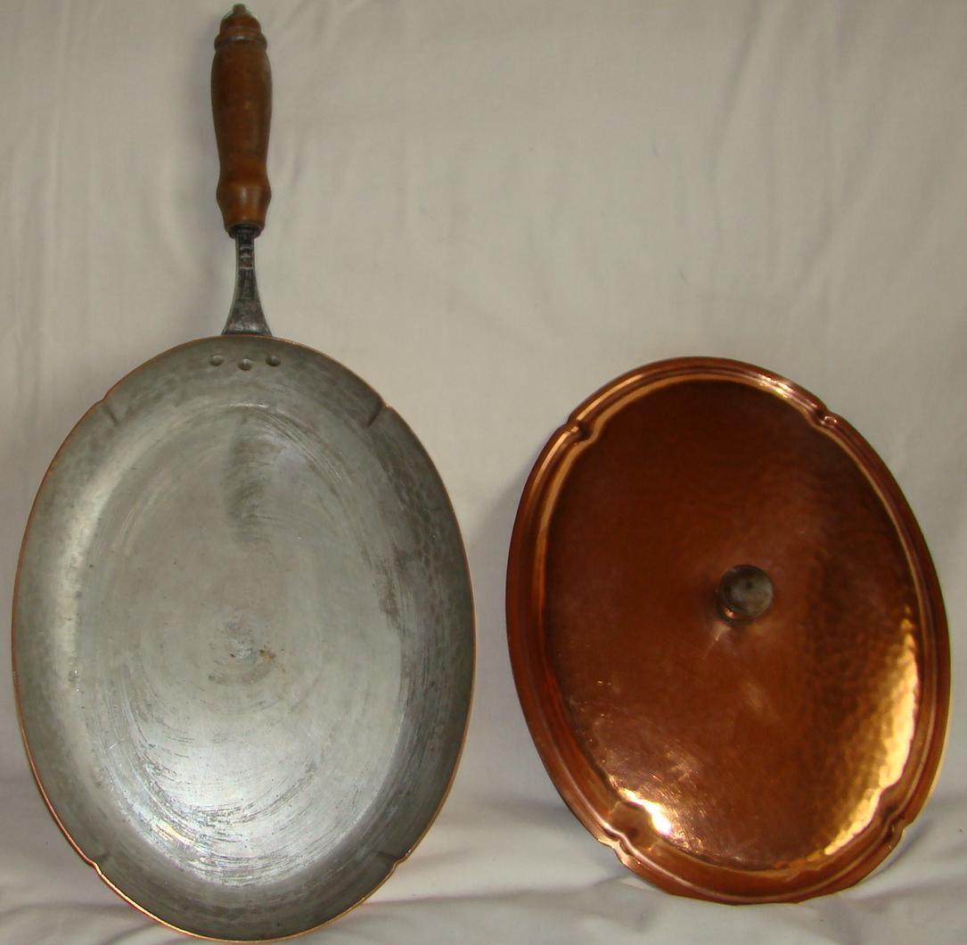 Swiss copper/wood OVAL FRYING PAN with LID hammered/stamped 'SWISS MADE