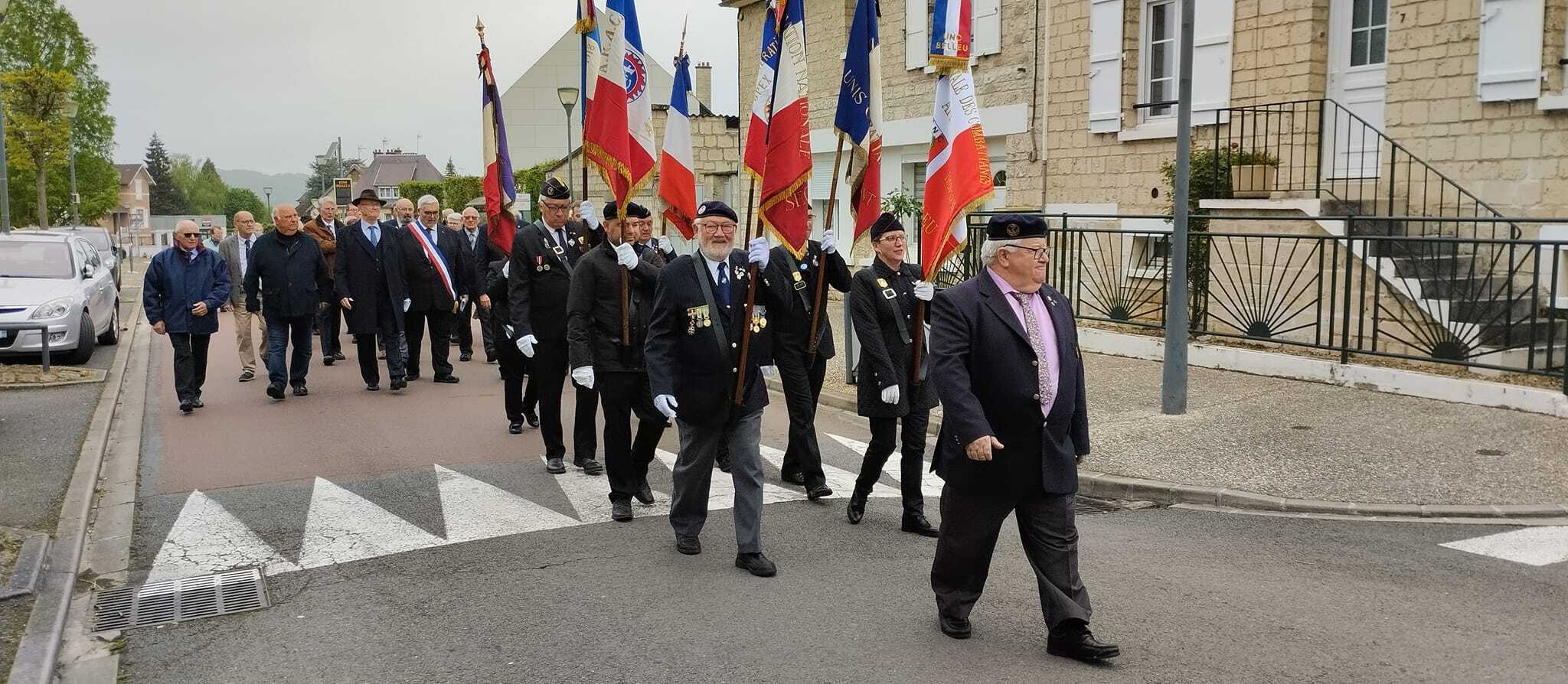 Carnets de notes CÉRÉMONIE DU 8 MAI À BELLEU Commémoration ce