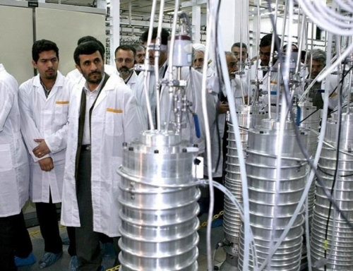 Iran, la course contre la bombe (2013) [MULTI]