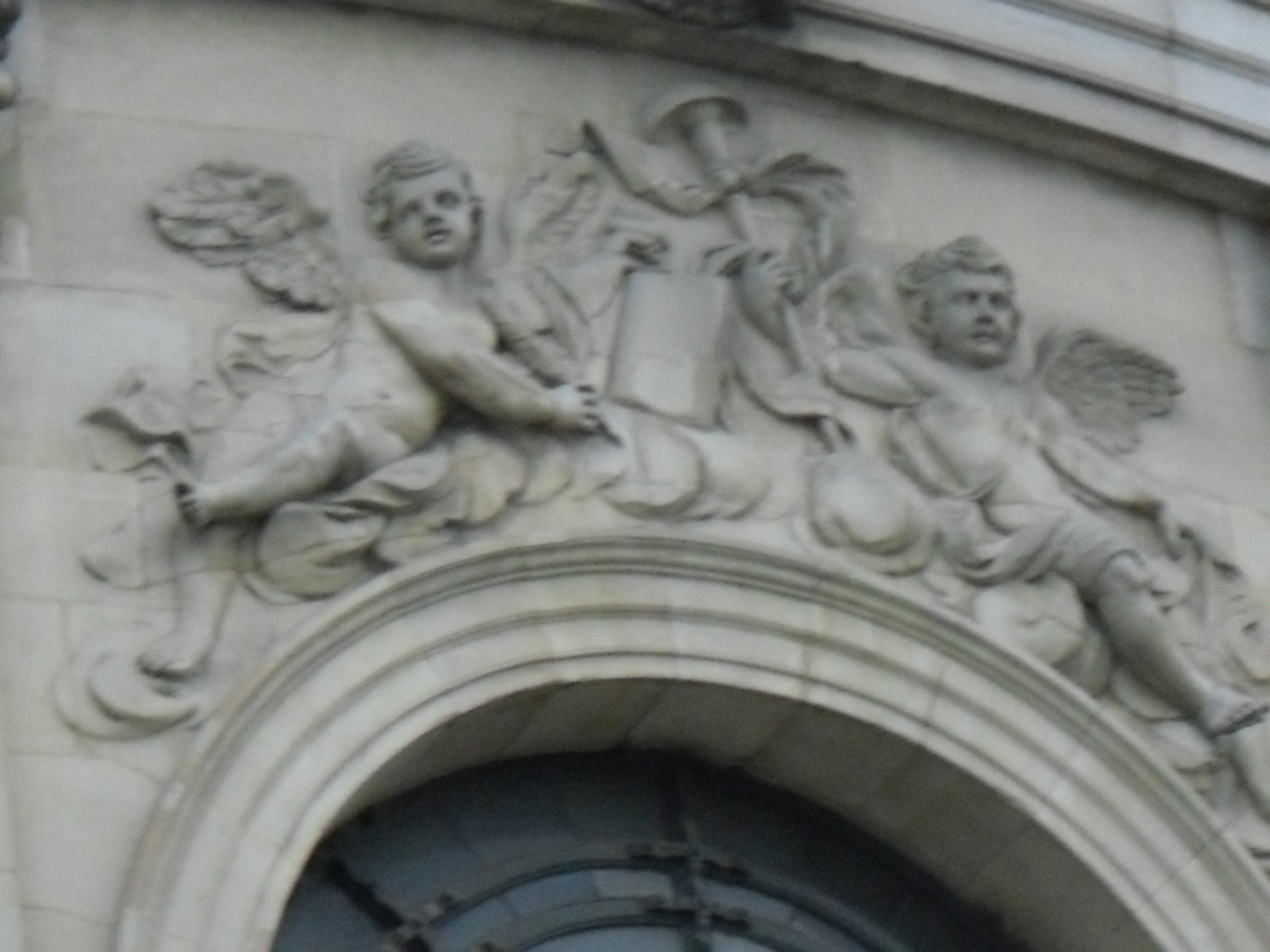 Amours, chérubins, putti... V9ws