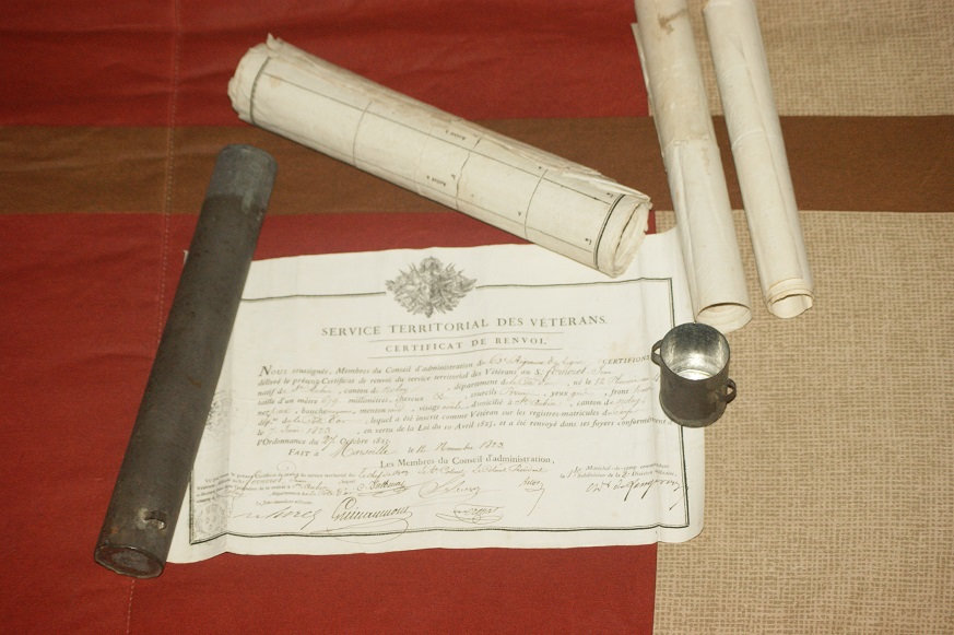 Tube porte documents de 1816 Fzfv