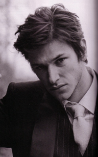 Le visage comme un lac, ft. Gaspard Ulliel Xnx7