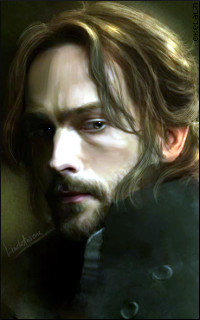 Tom Mison - 200*320 08fl