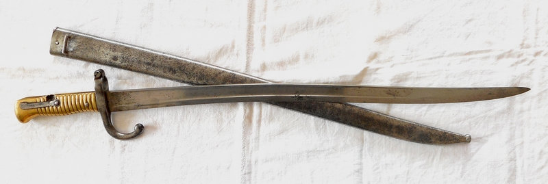 Sabre baïonnette modèle 1866 de Tulle avec impact 8zt8