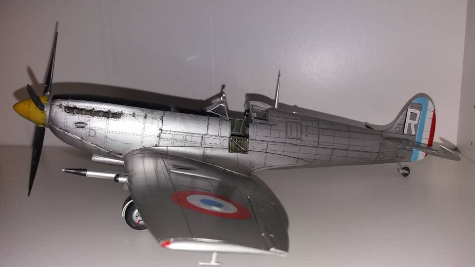 SPIT MK IX REVELL 1/32 8dpq