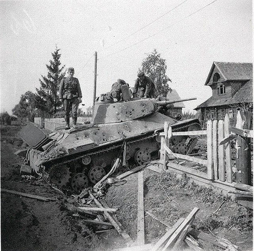 [FRONT EST / WT] Objectif Leningrad ! (Août / Septembre 1941) 17vl