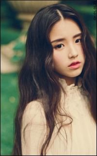 LOOΠΔ / HeeJin - 200*320 6q0y