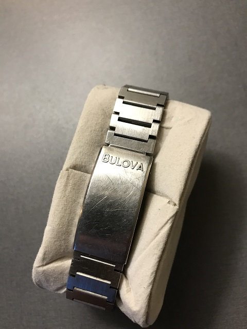 Bulova N6 vintage LED watch 1976 Dqc2