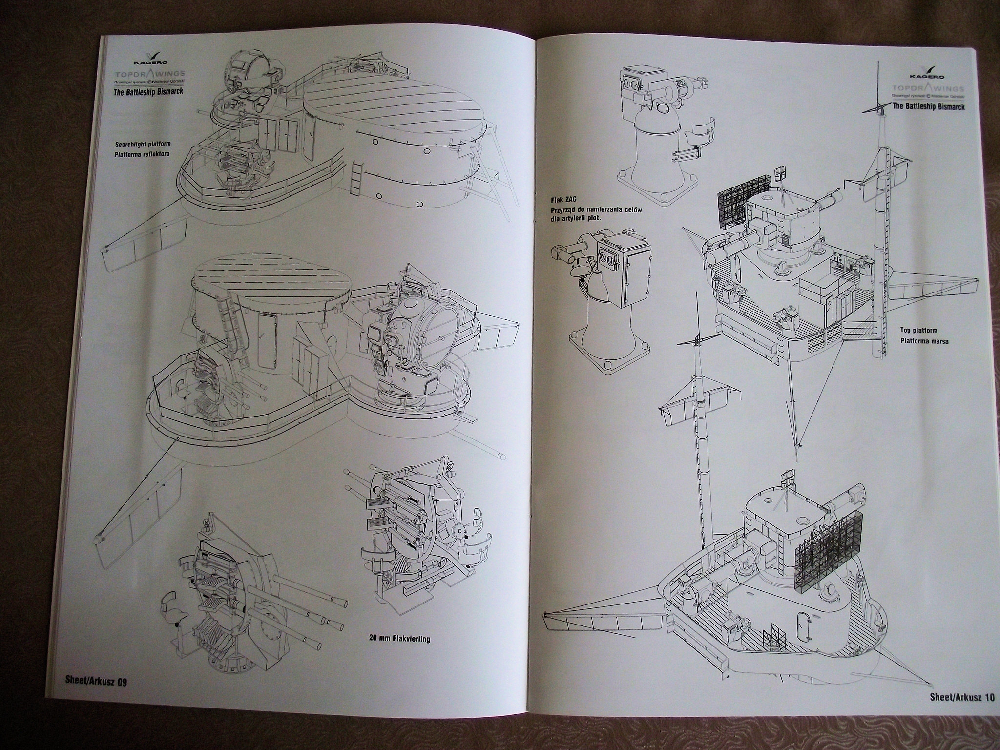 Bismarck 1/200 Trumpeter - Page 7 Uq4f