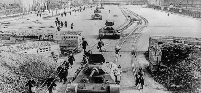 [FRONT EST / WT] Objectif Leningrad ! (Août / Septembre 1941) Fpyv