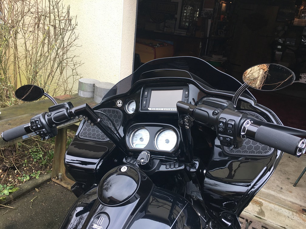 PIECES ROAD GLIDE 2015 (Tout Vendu) Rlwt