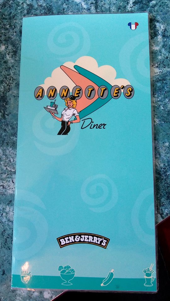 Annette's Diner (Disney Village) - Page 9 X8sw