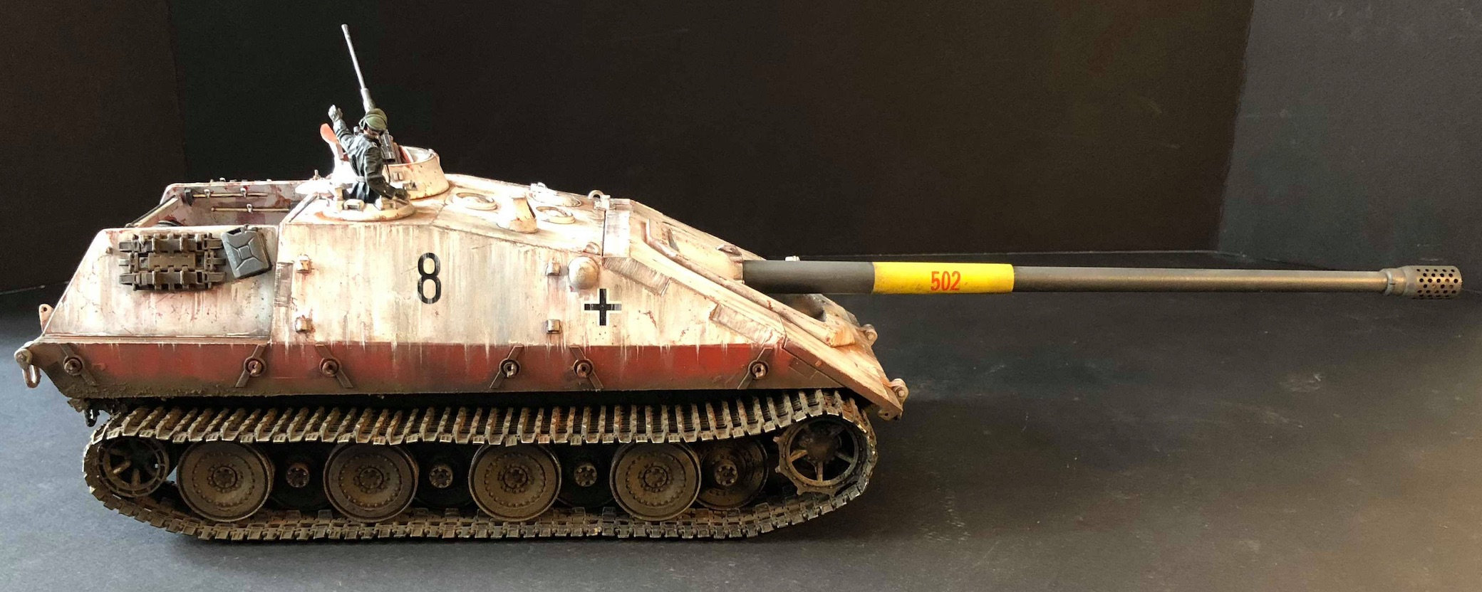 Paper Panzer "Jagdpanzer E-100" - Page 3 J3bq