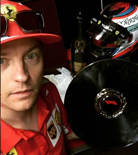 [F1]Kimi Räikkönen - World Champion 2007 - Page 12 00im