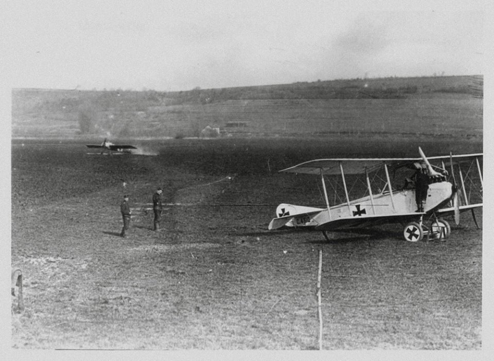 Au sujet des teintes de vernis des avions allemands 1914/1916 Tvk7