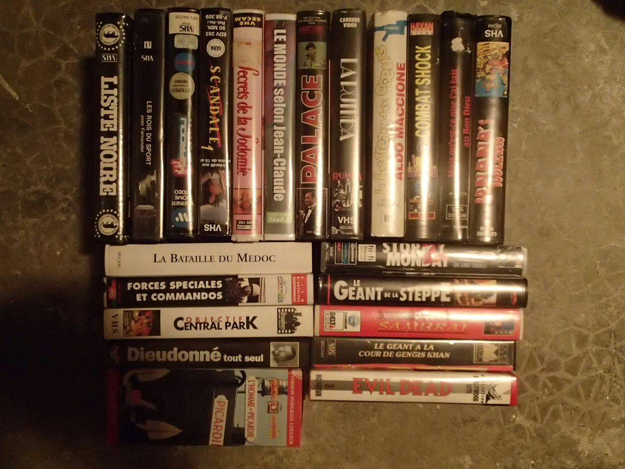 VENDS lot VHS 15 euros 9yxf