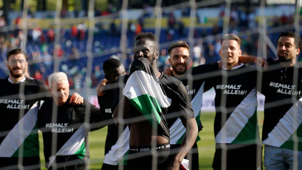 Actualités : Salif Sané buteur et salué pour son dernier match à domicile avec Hanovre - Formation Girondins 
