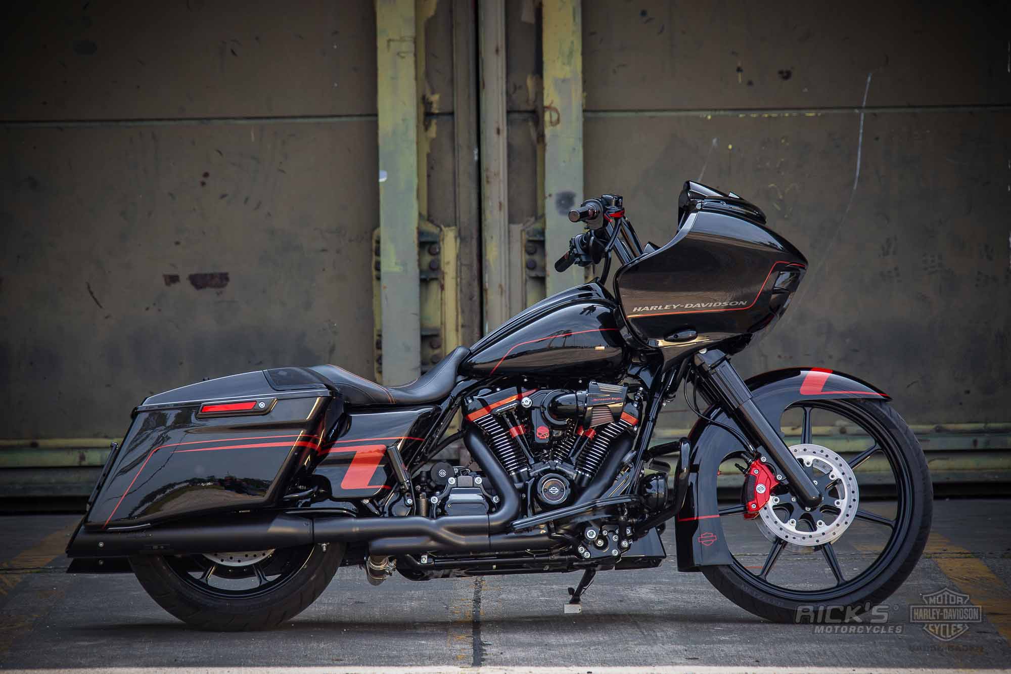 Road Glide CVO 2018 - Page 5 Ci2e