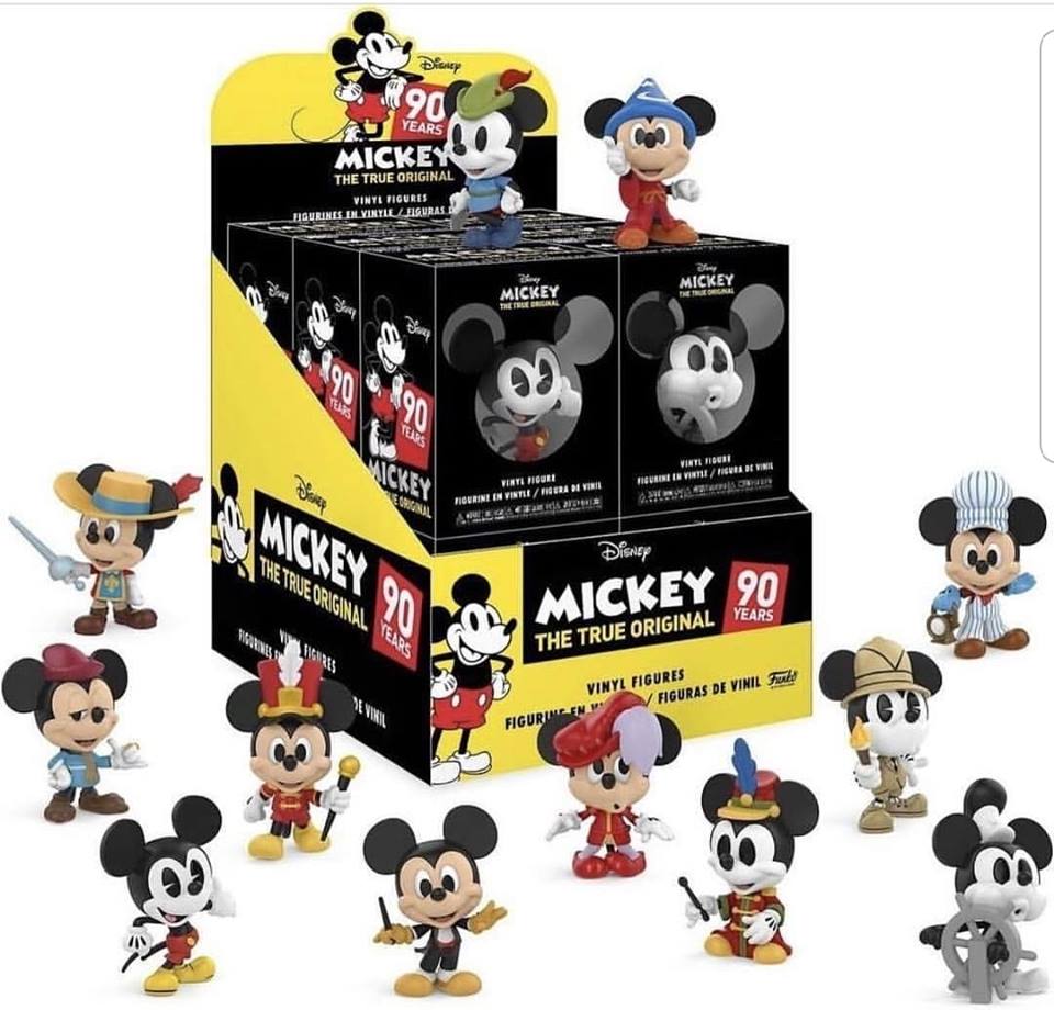 90 ans de Mickey et Disney Store  - Page 2 3jqn