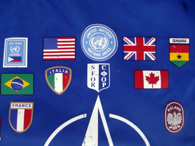 NATO insignias used on ex Yugoslavia territories - Page 2 Wvx1
