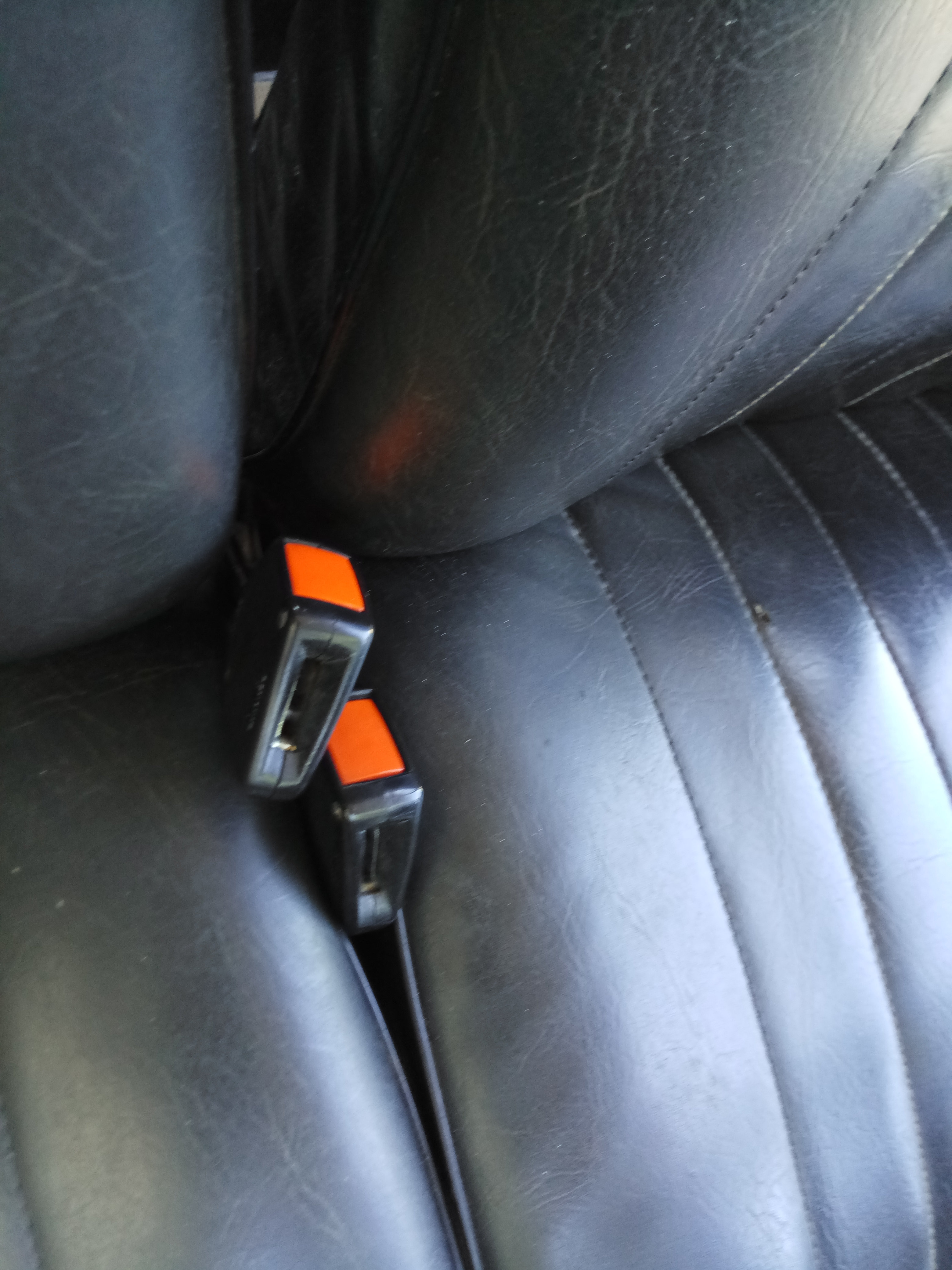 problème ceinture de sécurité avant Lxb7
