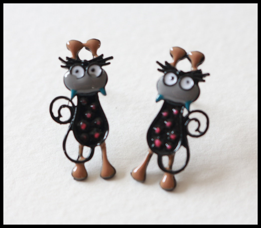 Boucles D Oreilles Bijoux Lol Chat Noir Rose Lolilota Mode Fun Ebay