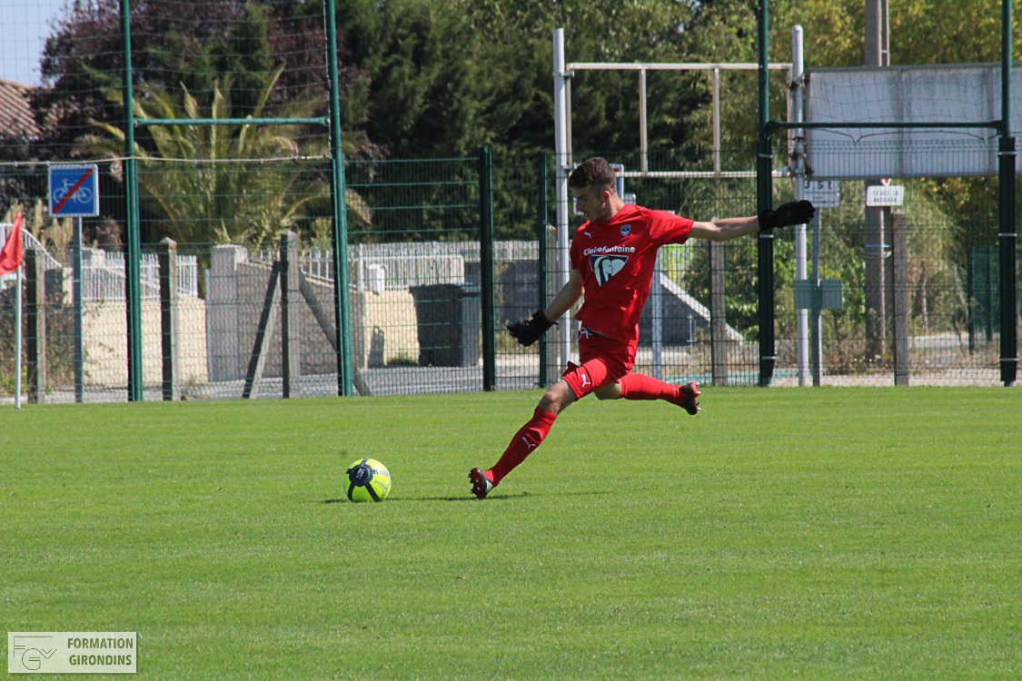 Actualités : Une défaite pour les U19 Belges de Corentin Michel - Formation Girondins 