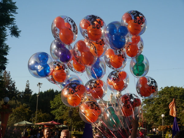 Disneyland Universal et quelques bonus pour Halloween Alf6