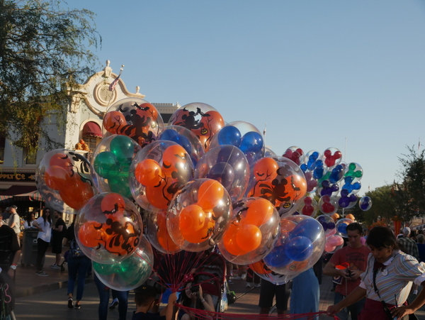 Disneyland Universal et quelques bonus pour Halloween Zgvg
