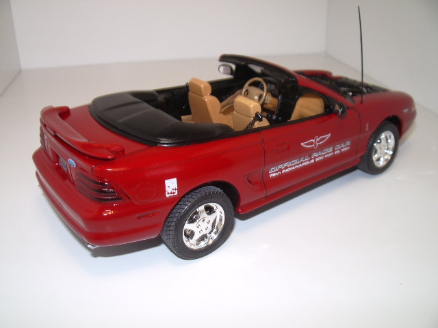 mustang 1994  cobra INDY 500 PACE CAR  7et6
