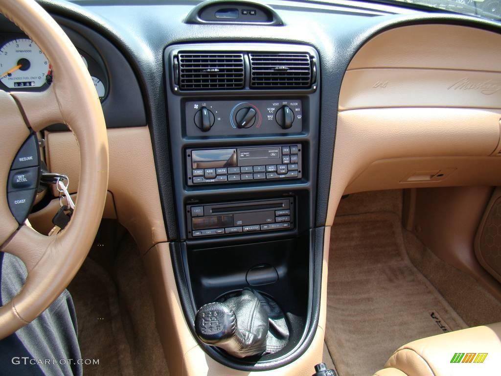 mustang 1994  cobra INDY 500 PACE CAR  9e0n