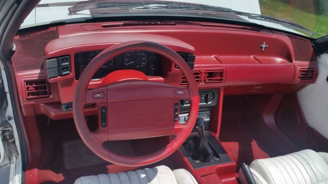 mustang GT convertible 1992  Viqg