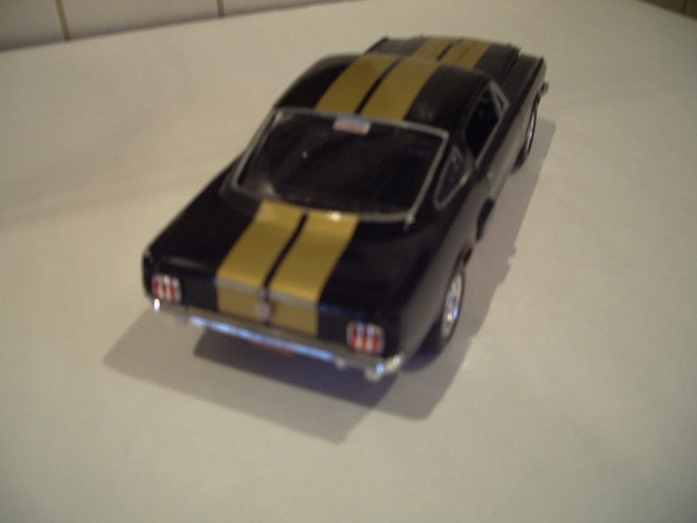 mustang SHELBY GT-350H 1966 de chez revell au 1/24 Kdmp