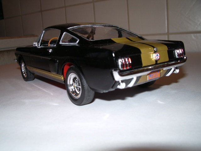 mustang SHELBY GT-350H 1966 de chez revell au 1/24 Ox9a