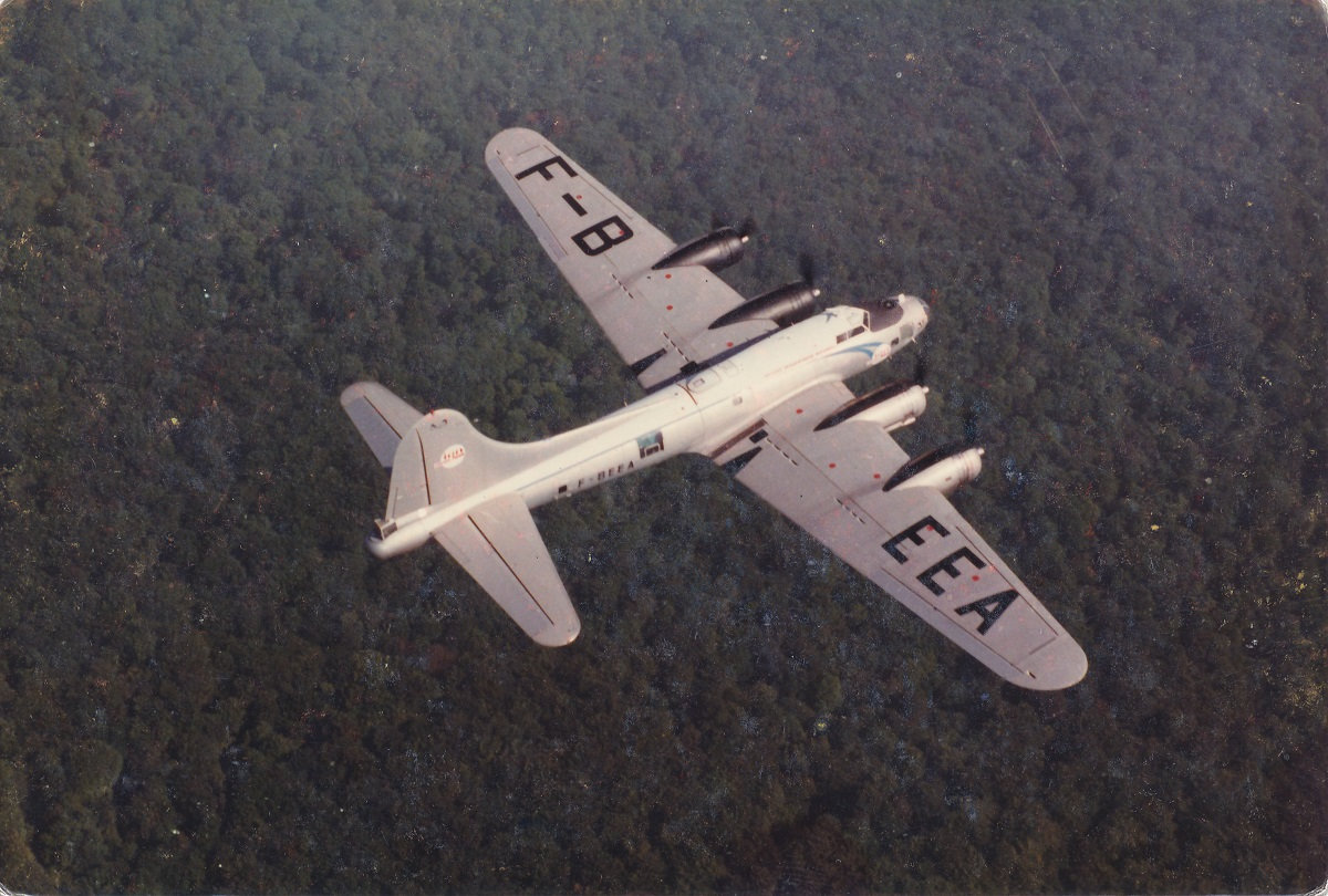 Boeing B-17G "F-BEEA" (Institut Géographique National) Kit Revell 1/72 Lwfv