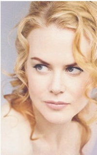 (F) Agneta Oddfrid - Belle mère bienveillante - Nicole Kidman Imji