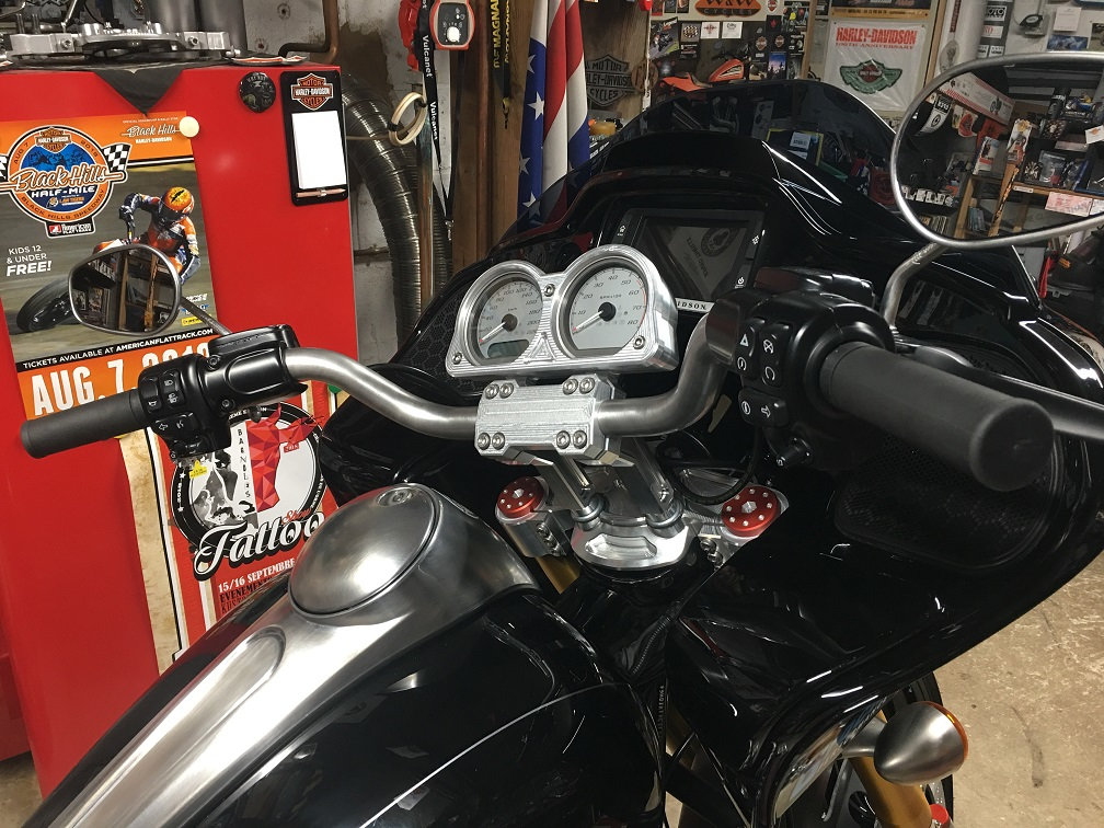 MODIFICATIONS ROAD GLIDE 2015 - Page 6 Bwkh