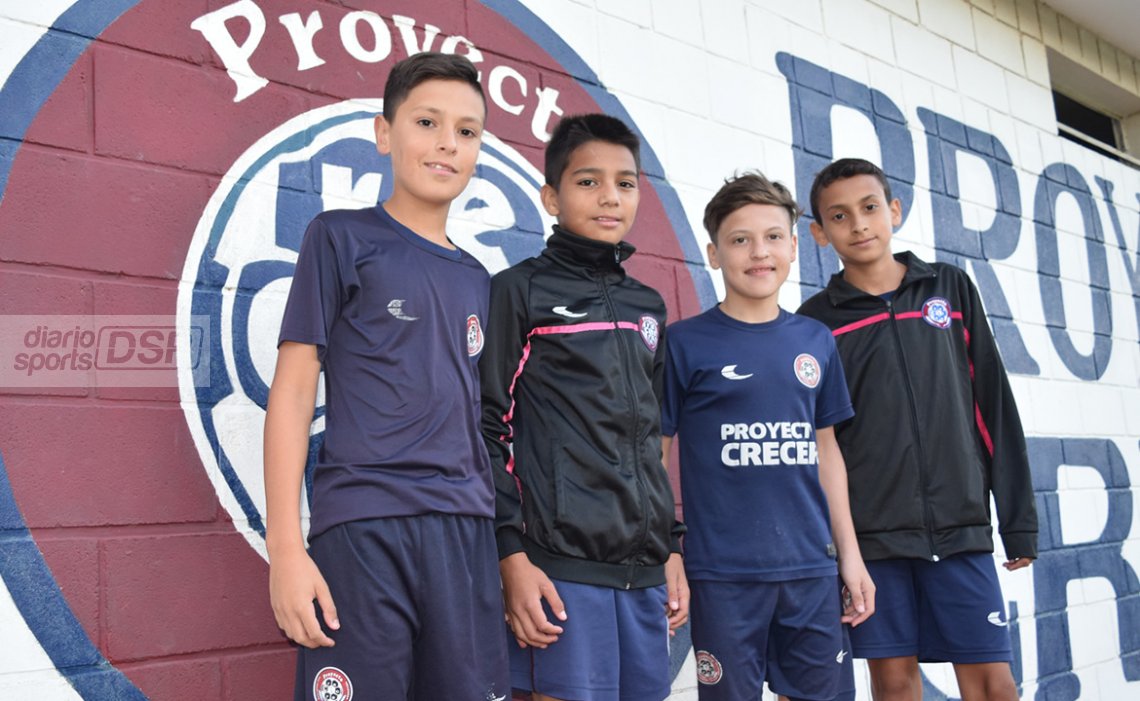 Actualités : Quatre jeunes vont venir s'entraîner à Bordeaux - Formation Girondins 