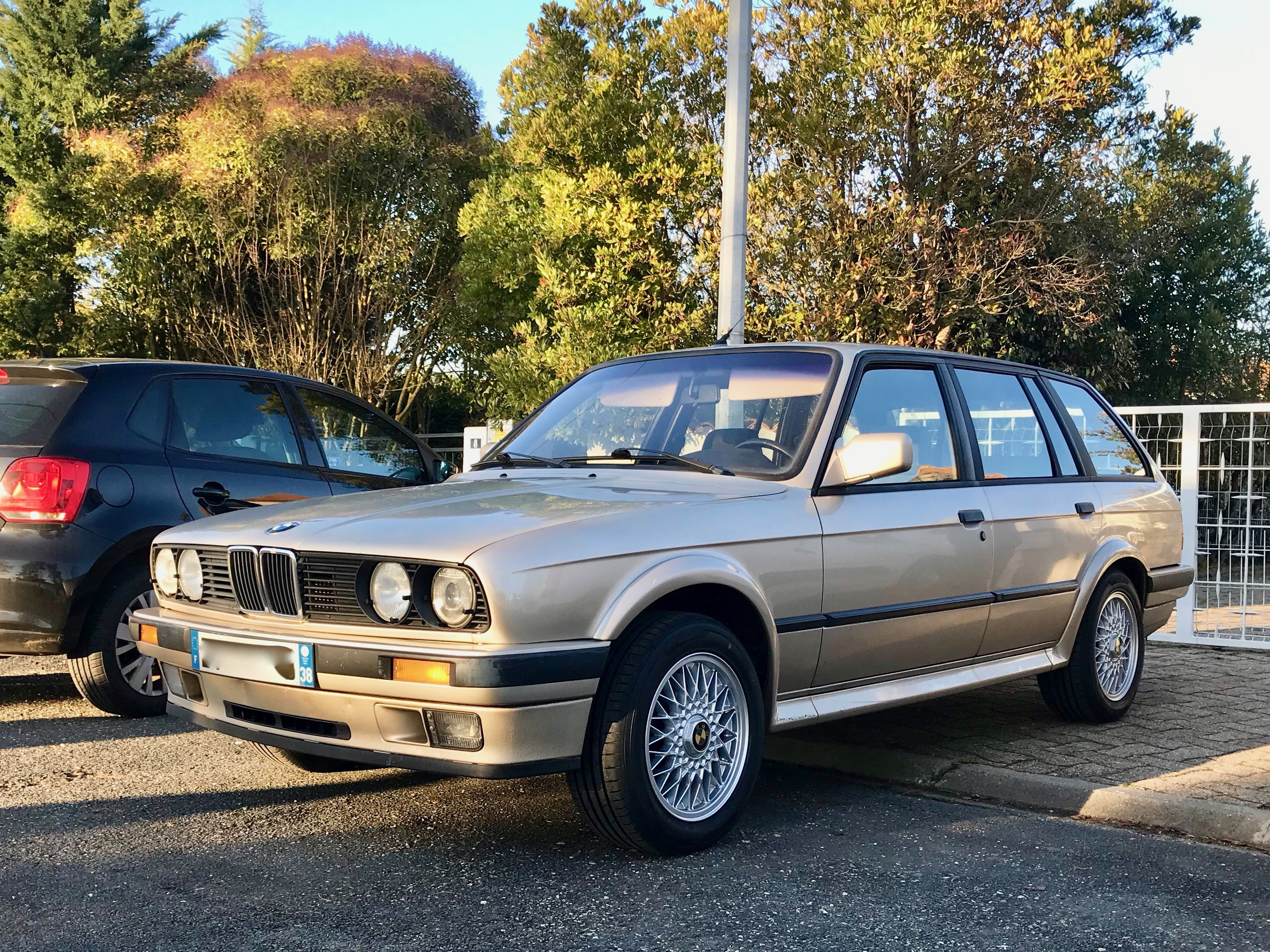 325ix Touring Kaschmirbeige - Page 2 9o41