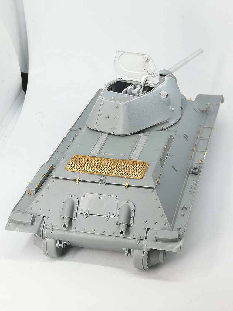 T34 Model40 Lituanie 1941 Dragon 1/35 Iizj