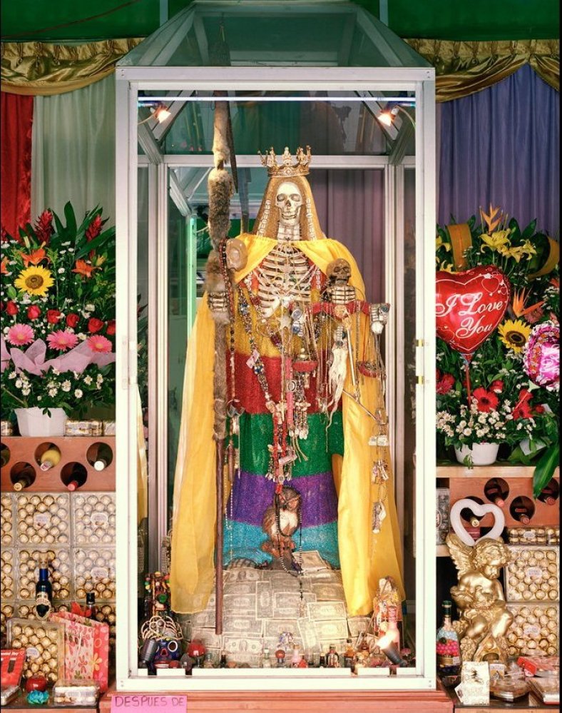 La Santa Muerte, (Sainte Mort), une sainte Mexicaine K5tx