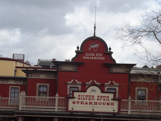Silver Spur Steakhouse (Disneyland Parc) - Page 5 4it7