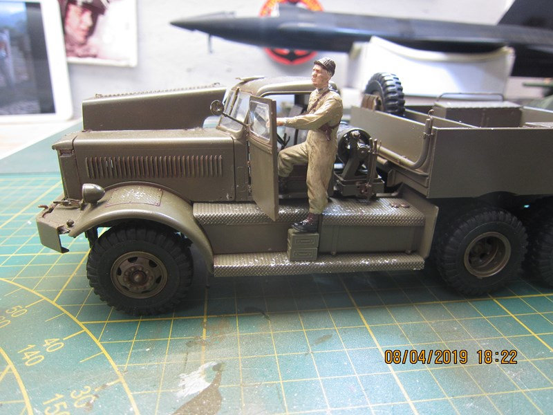 Camion M 19 et son Sherman M4 A3 - Page 2 5na1