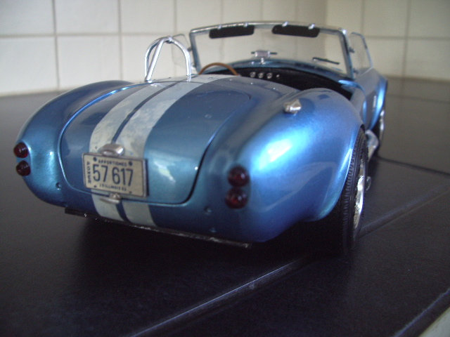 Shelby COBRA 427 de chez airfix au 1/16 Q27e