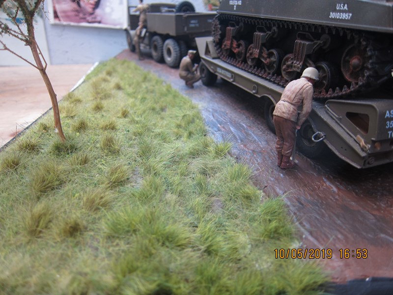 Camion M19 [ MERIT N°63501 ] et Sherman M4 A3 [ TAMIYA ] au 1/35° 00a4