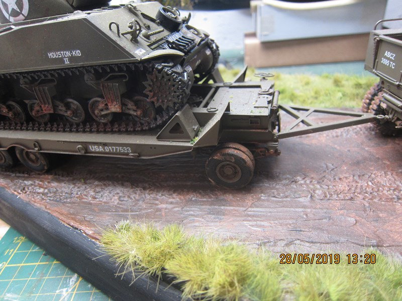 Camion M 19 et son Sherman M4 A3 - Page 2 2ryf