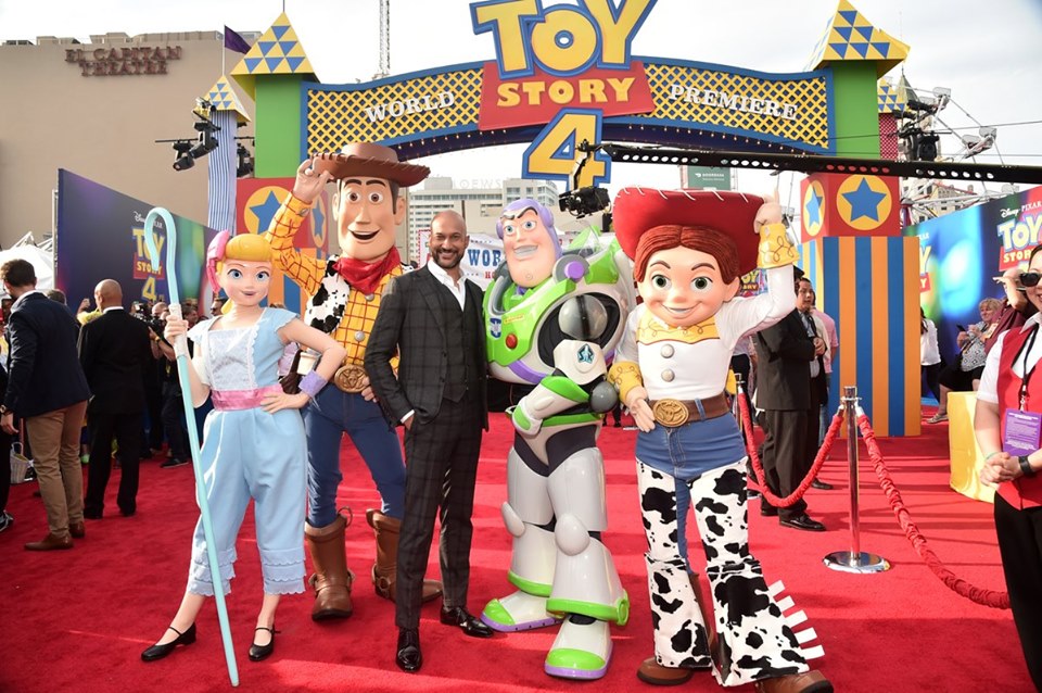 Toy Story 4 -  26 juin 2019  (Disney/Pixar)  - Page 4 P76k