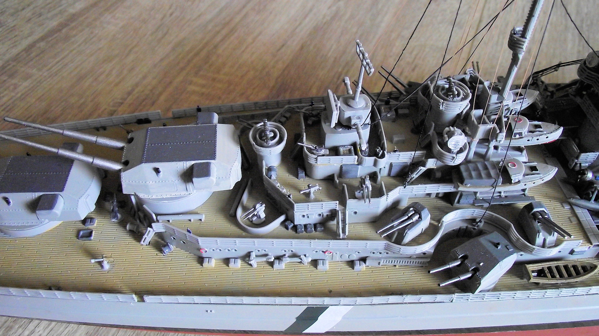 Bismarck Revell au 1x350 Bvhy