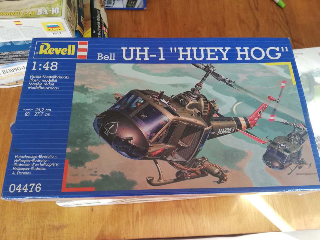 A VENDRE  HELICOPTERE 1/48 REVELL/ITALERIE Rrs7